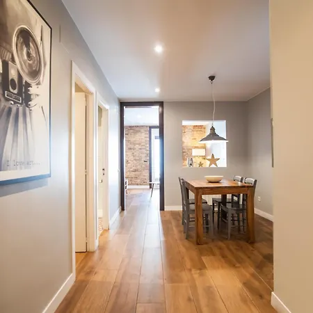 E4mal1080 - Fabulous Flat Next To Sagrada Familia Апартаменты *